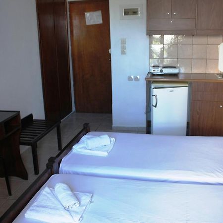 Elvira Hotel สตาลีดา ภายนอก รูปภาพ